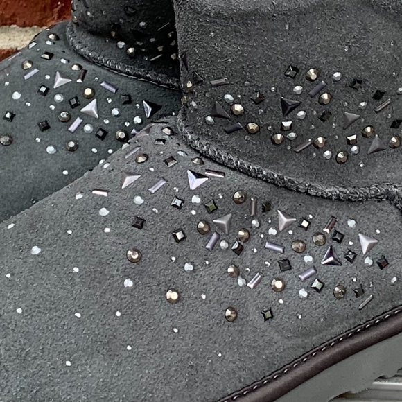 New UGG Mini Boot with Silver Studs - Picture 15 of 15